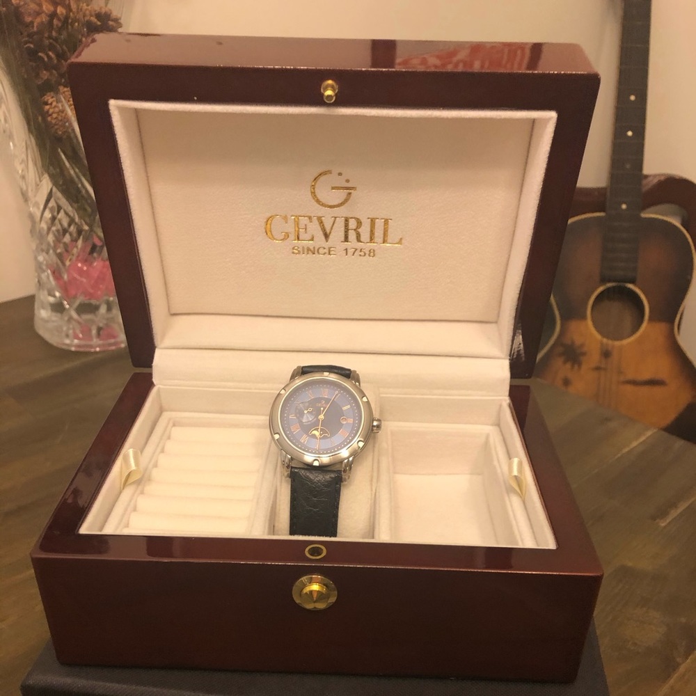 Gevril auto watch Blue dial w/Ostrich band.